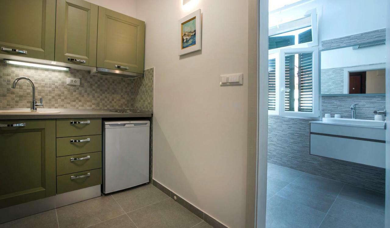 Green Place 2 Apartment Split Exterior photo